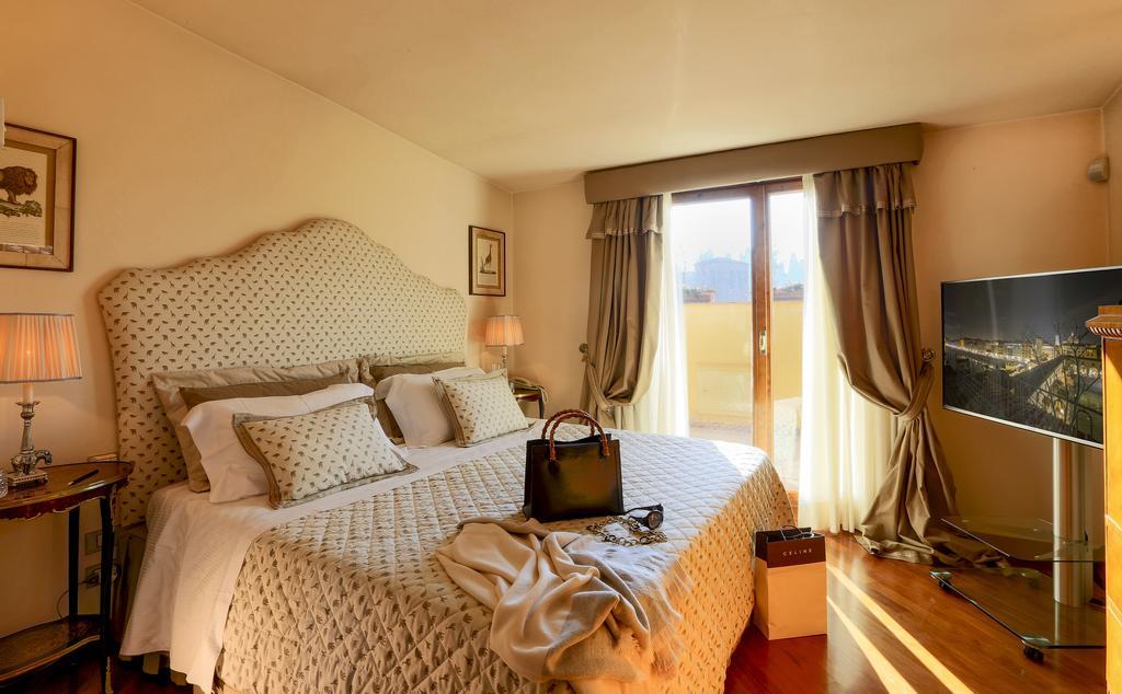 Torre Mannelli Suites Florencie Pokoj fotografie